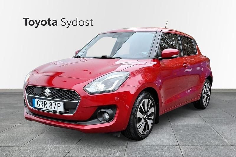 Röd Begagnad 2020 Suzuki Swift Halvkombi | 134 900 kr (Bra pris) - Bild 1/4