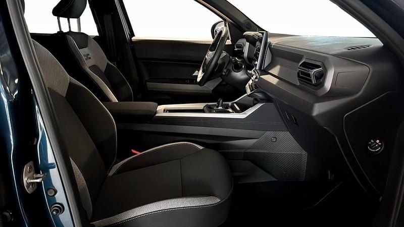 Begagnad Dacia Bigster Journey 109 HK (80 kW) 2025 Blå (blue) SUV