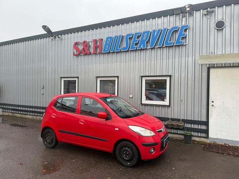 Röd Begagnad 2008 Hyundai i10 Halvkombi | 20 900 kr (Marknadspris) - Bild 1/4