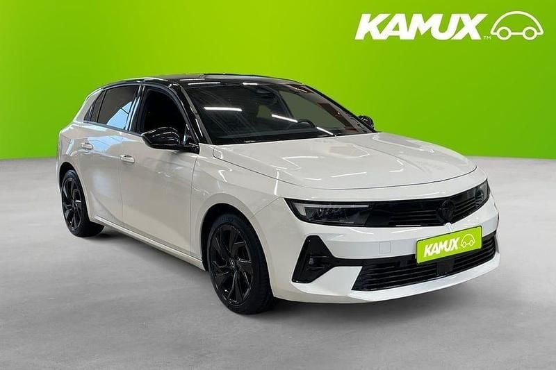 Begagnad Opel Astra GS Line 131 HK (96 kW) 2022 Svart Halvkombi