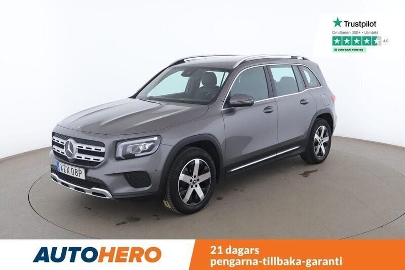 Mörkgrå Begagnad 2021 Mercedes GLB200 SUV | 363 000 kr (Marknadspris) - Bild 1/4
