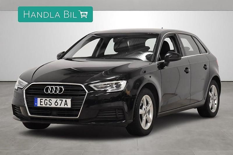 Svart Begagnad 2019 Audi A3 Sportback Proline Halvkombi | 174 900 kr (Marknadspris) - Bild 1/4