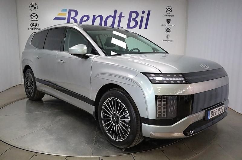 Ny Hyundai Ioniq 9 319 kW (435 HK) 2026 Abyss black pearl SUV