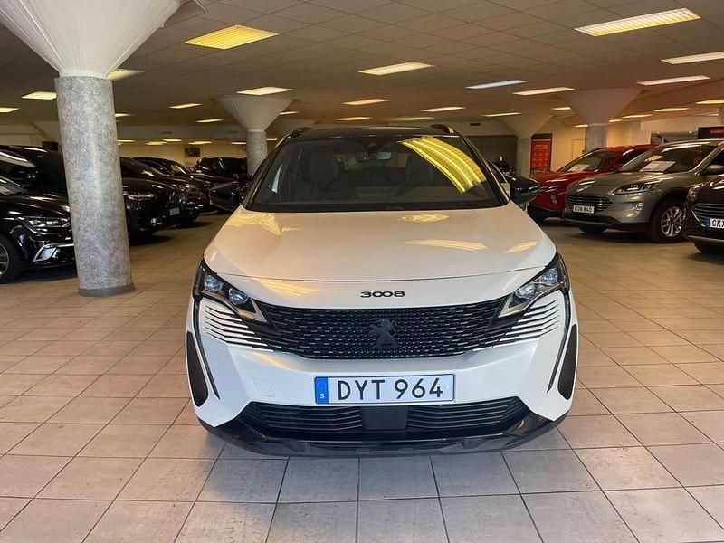 Begagnad Peugeot 3008 GT 301 HK (221 kW) 2021 Vit SUV