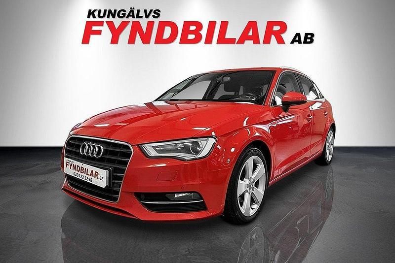 Röd Begagnad 2014 Audi A3 Sportback Ambition Halvkombi | 119 900 kr (Marknadspris) - Bild 1/3