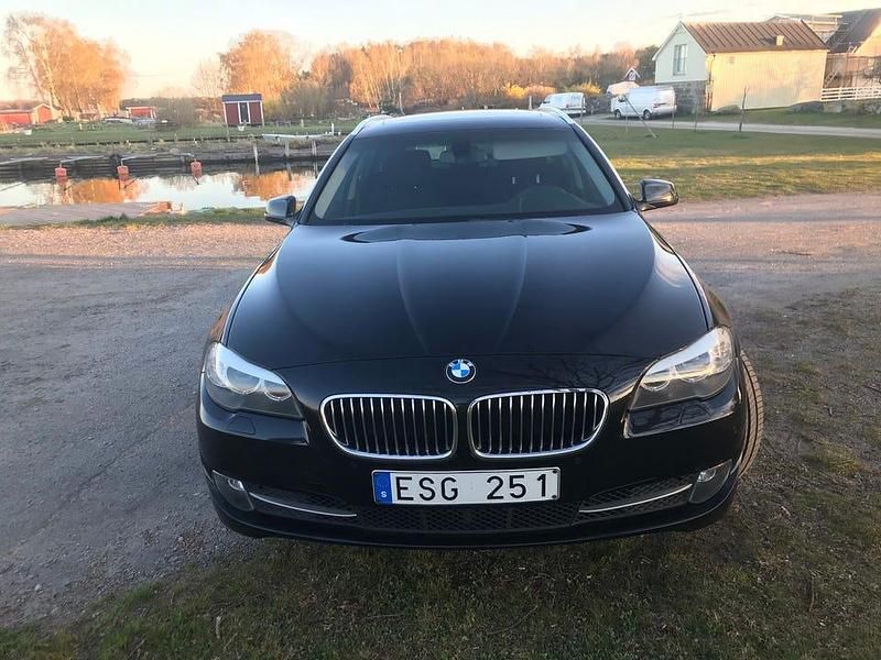 Begagnad BMW 520 184 HK (135 kW) 2012 Metallic Kombi
