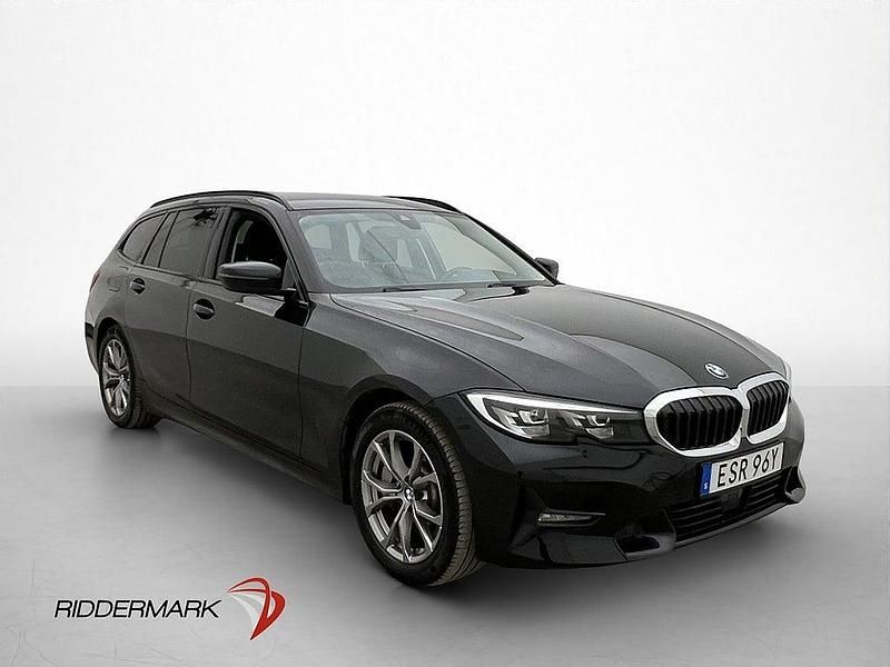 Begagnad BMW 330e Sport Line 184 HK (135 kW) 2021 Svart Kombi