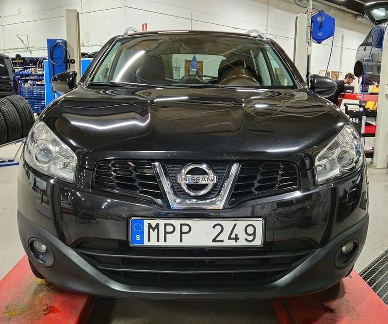 Begagnad 2010 Nissan Qashqai +2 SUV | 110 000 kr (Lite dyr) - Bild 1/4
