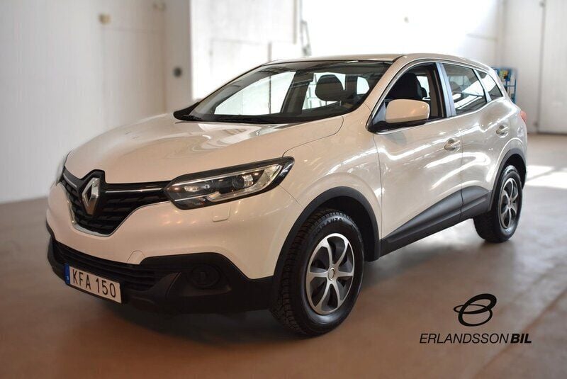 Vit Begagnad 2015 Renault Kadjar SUV | 94 900 kr (Marknadspris) - Bild 1/4