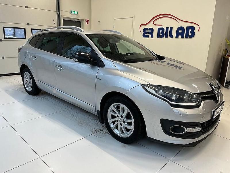 Silver Begagnad 2014 Renault Mégane GrandTour Kombi | 59 900 kr (Lite dyr) - Bild 1/4
