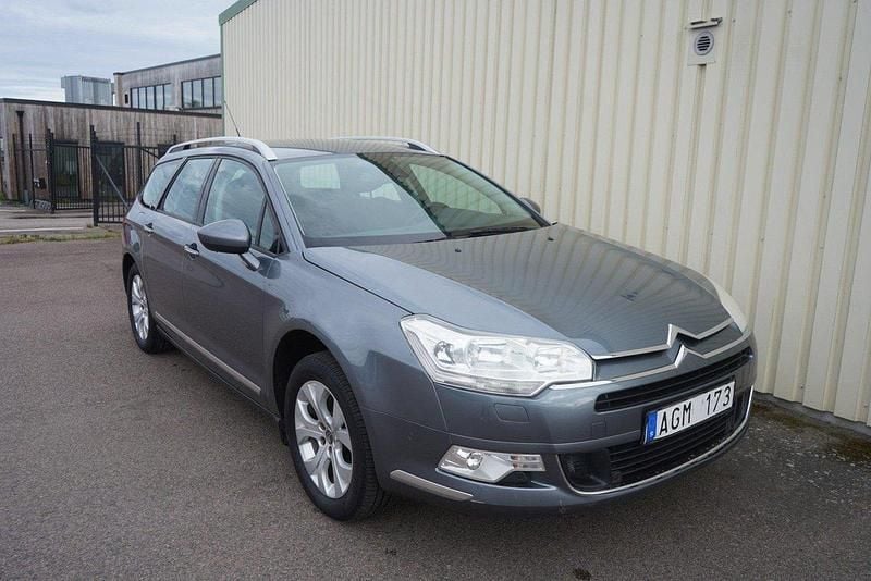 Grå Begagnad 2010 Citroën C5 Kombi | 39 000 kr (Marknadspris) - Bild 1/4