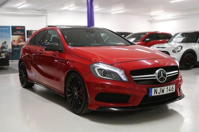 Begagnad Mercedes A45 AMG AMG 360 HK (264 kW) 2013 Röd