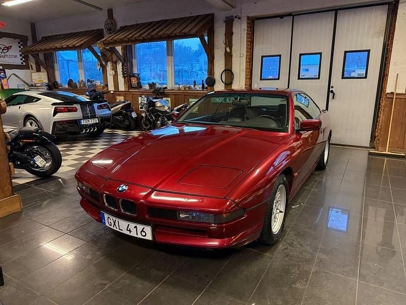 Begagnad BMW 850 301 HK (221 kW) 1992 Röd Sportkupé