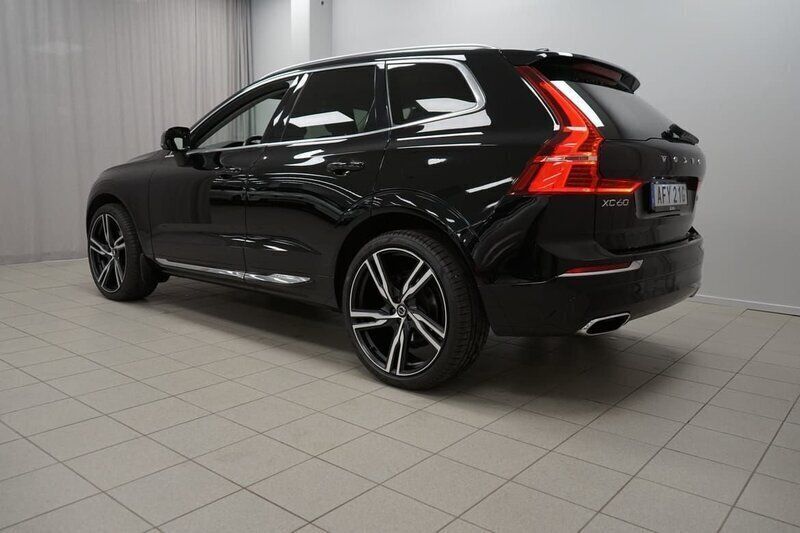 Begagnad Volvo XC60 Inscription 238 HK (175 kW) 2020 Svart SUV