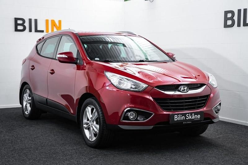 Röd Begagnad 2011 Hyundai ix35 SUV | 79 900 kr (Marknadspris) - Bild 1/4