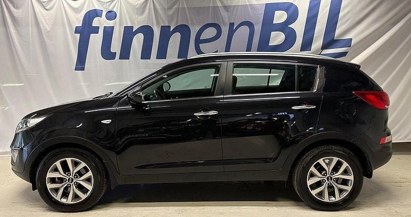 Svart Begagnad 2015 Kia Sportage SUV | 89 500 kr (Bra pris) - Bild 1/4