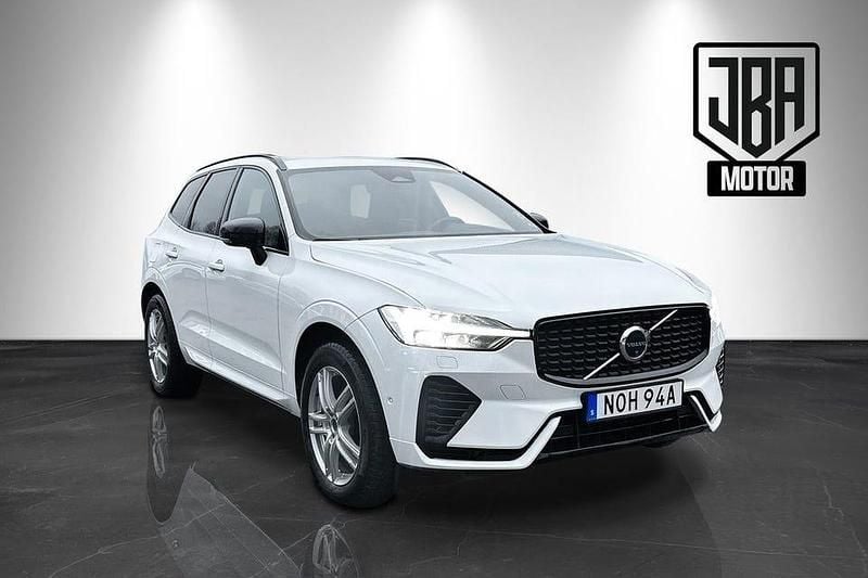 Begagnad Volvo XC60 R-Design 340 HK (250 kW) 2022 Vit SUV