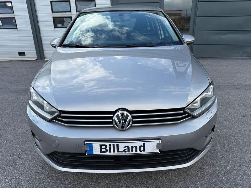 Begagnad VW Golf VII 110 HK (80 kW) 2015 Silver Halvkombi