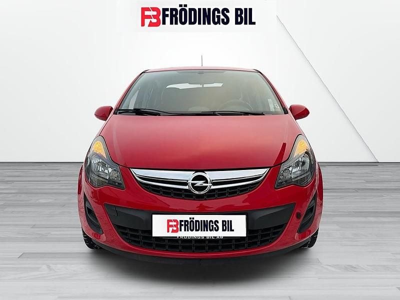 Begagnad Opel Corsa Active 101 HK (74 kW) 2014 Röd Halvkombi