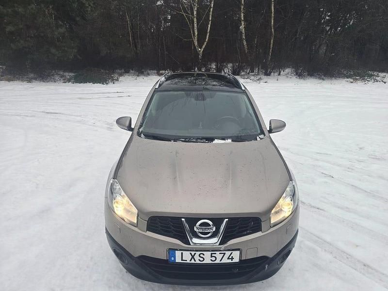 Begagnad Nissan Qashqai +2 141 HK (103 kW) 2013 Ljusbrun SUV