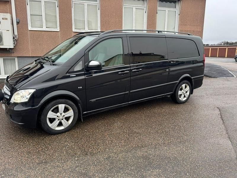 Begagnad 2012 Mercedes Viano Minibuss | 125 000 kr (Marknadspris) - Bild 1/4
