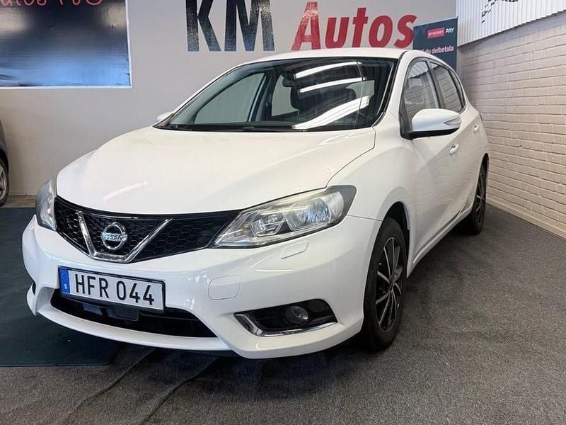 Begagnad Nissan Pulsar 116 HK (85 kW) 2016 Vit Halvkombi