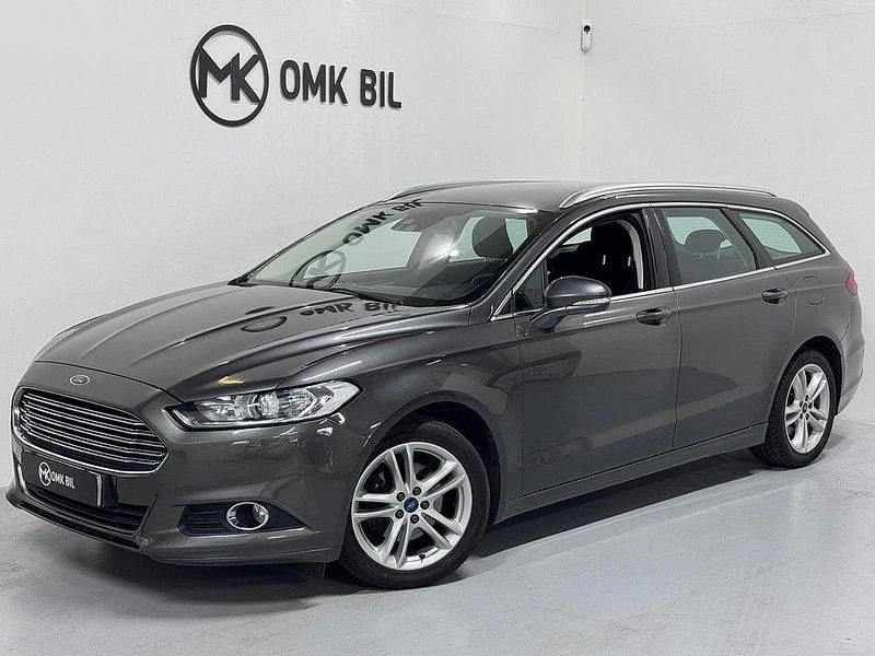 Grå Begagnad 2015 Ford Mondeo Trend Kombi | 94 900 kr (Marknadspris) - Bild 1/4