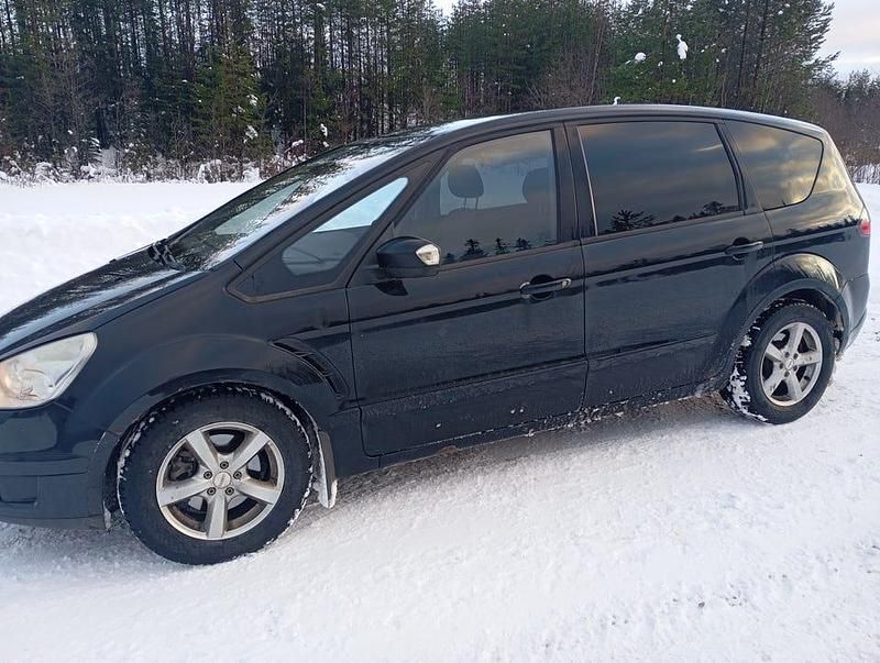 Begagnad 2008 Ford S-MAX S Minibuss | 21 800 kr (Marknadspris) - Bild 1/4