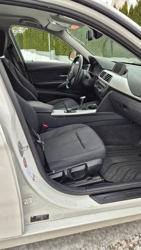 Begagnad BMW 320 M Performance 200 HK (147 kW) 2013 Vit pärlmetallic Kombi