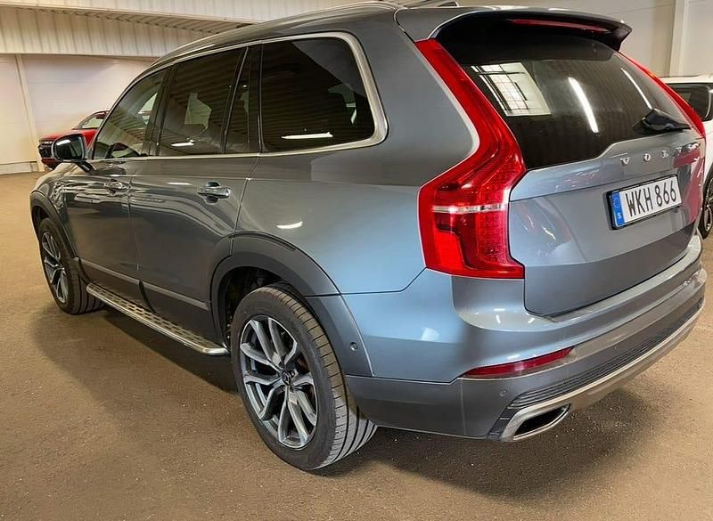 Begagnad Volvo XC90 407 HK (299 kW) 2016 SUV