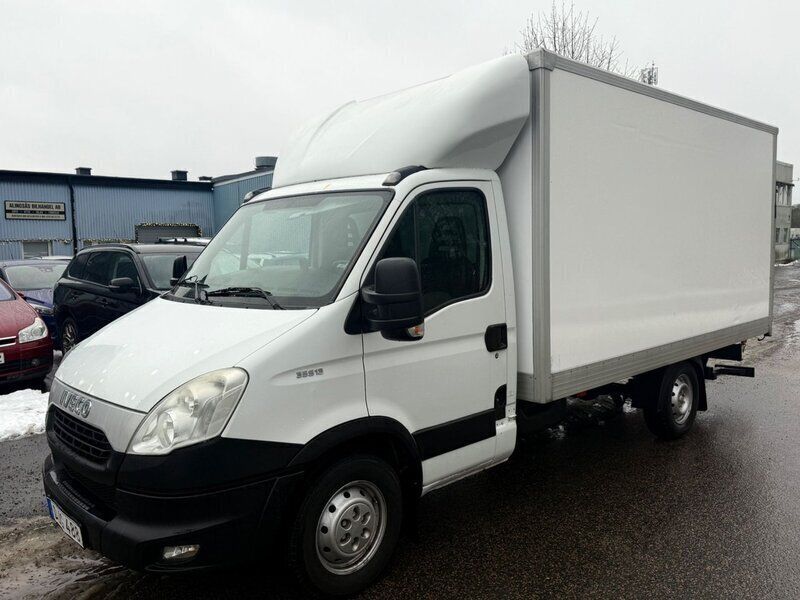 Vit Begagnad 2012 Iveco Daily Van | 114 900 kr (Dyr) - Bild 1/4