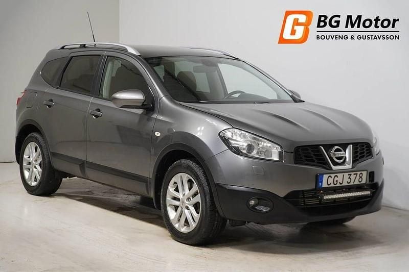 Begagnad Nissan Qashqai +2 131 HK (96 kW) 2012 Grå SUV