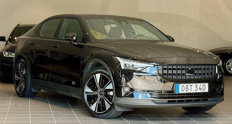 Svart Begagnad 2023 Polestar 2 Pilot Sedan | 349 900 kr (Marknadspris) - Bild 1/4