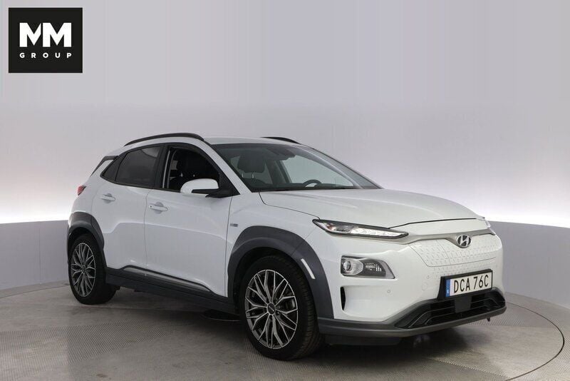 Vit Begagnad 2020 Hyundai Kona Advanced SUV | 199 900 kr (Superpris) - Bild 1/4