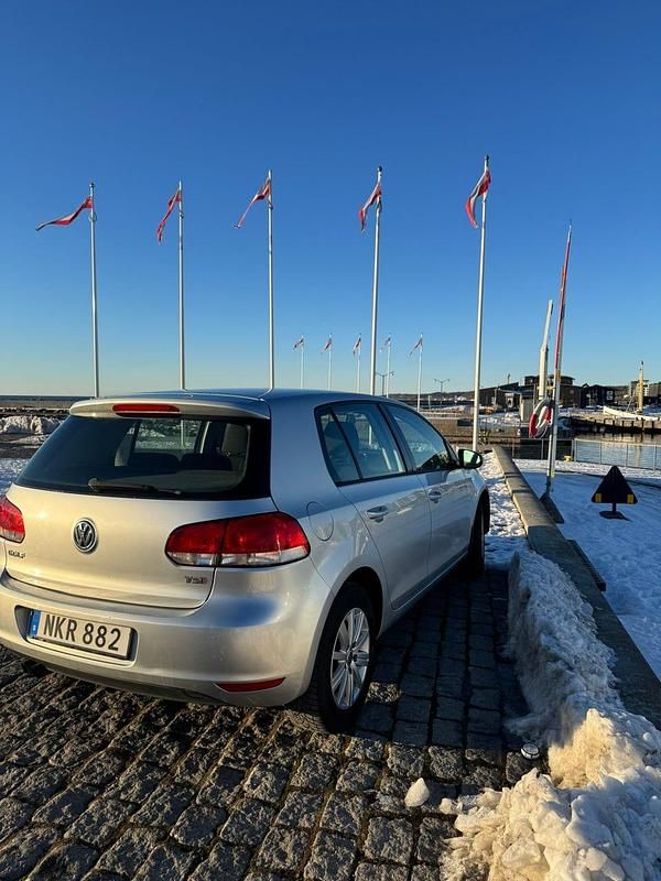 Begagnad VW Golf VI 122 HK (89 kW) 2010 Halvkombi