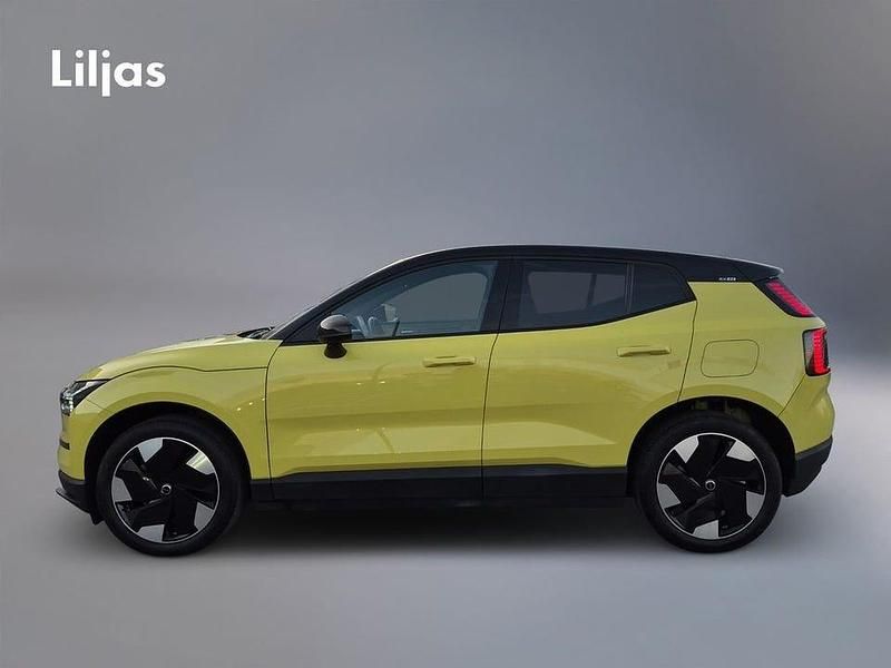 Begagnad Volvo EX30 Plus 202 kW (275 HK) 2023 Gul SUV