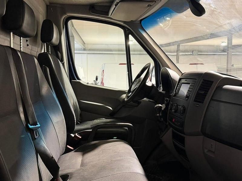 Begagnad Mercedes Sprinter 156 HK (114 kW) 2018 Blå Van