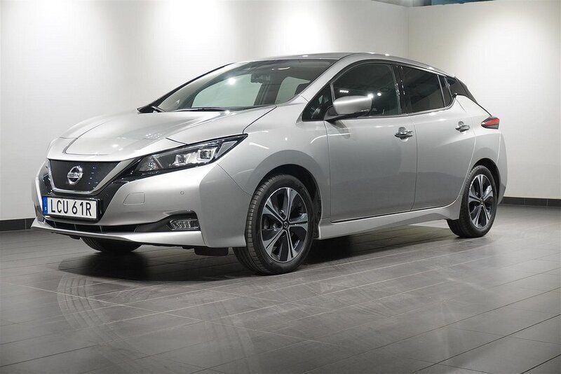 Okänd Begagnad 2022 Nissan Leaf 360º Halvkombi | 174 900 kr (Marknadspris) - Bild 1/4