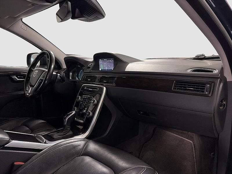 Begagnad Volvo XC70 Inscription 181 HK (133 kW) 2015 Blå Kombi