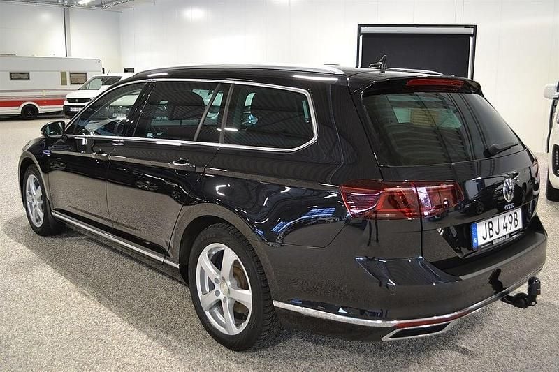 Begagnad VW Passat GTE 156 HK (114 kW) 2020 Svart Kombi