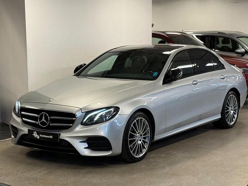 Begagnad Mercedes E220 AMG line 194 HK (142 kW) 2016 Silver Sedan