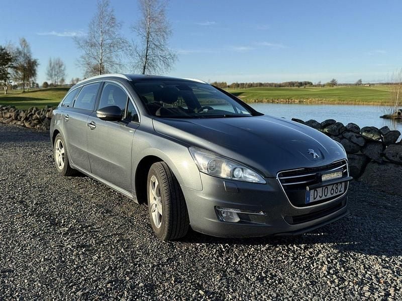 Grå Begagnad 2014 Peugeot 508 Kombi | 89 000 kr (Lite dyr) - Bild 1/4