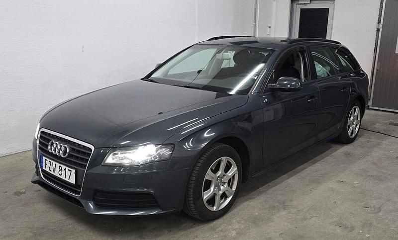 Grå Begagnad 2010 Audi A4 Kombi | 49 000 kr (Bra pris) - Bild 1/4
