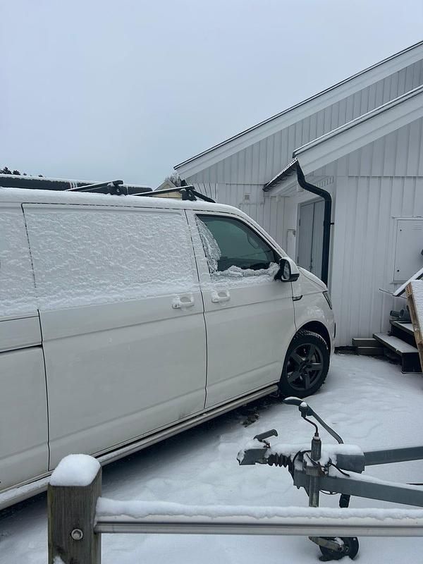 Begagnad 2017 VW T6 Van | 219 000 kr (Marknadspris) - Bild 1/4