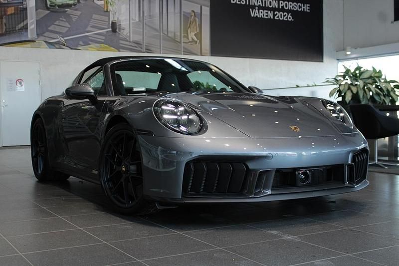 Ny Porsche 911 2026 Flerfärgad