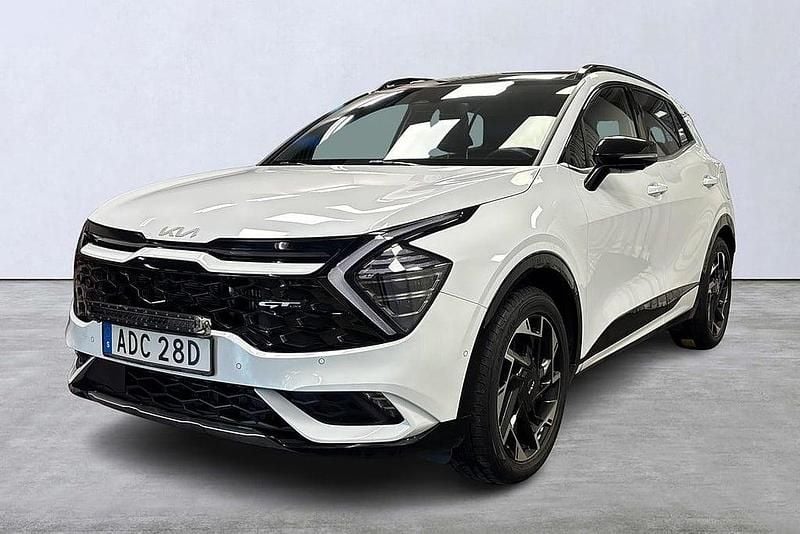 Begagnad Kia Sportage GT-Line 179 HK (131 kW) 2023 Vit SUV