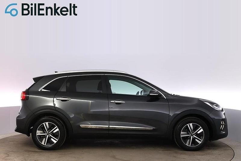 Begagnad Kia Niro Advance 105 HK (77 kW) 2021 Grå SUV
