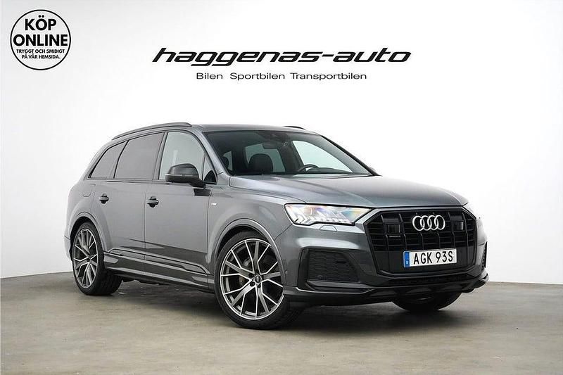 Grå Begagnad 2020 Audi Q7 Comfort SUV | 549 000 kr (Marknadspris) - Bild 1/4