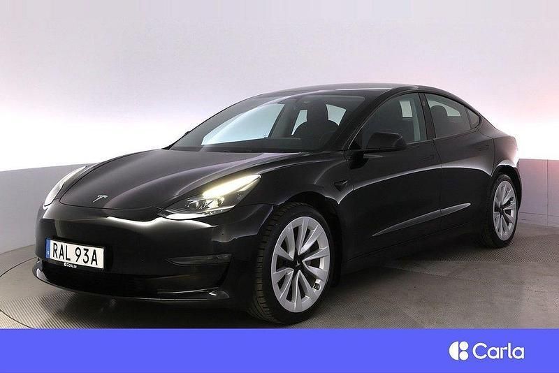 Svart Begagnad 2022 Tesla Model 3 Long Range Sedan | 369 900 kr (Lite dyr) - Bild 1/4