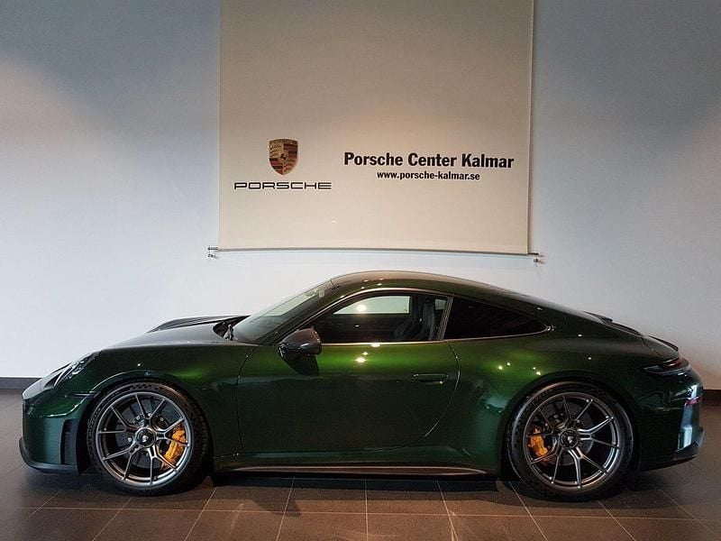 Blå (grön) Ny 2025 Porsche 911 GT3 Sportkupé | 2 859 300 kr - Bild 1/4